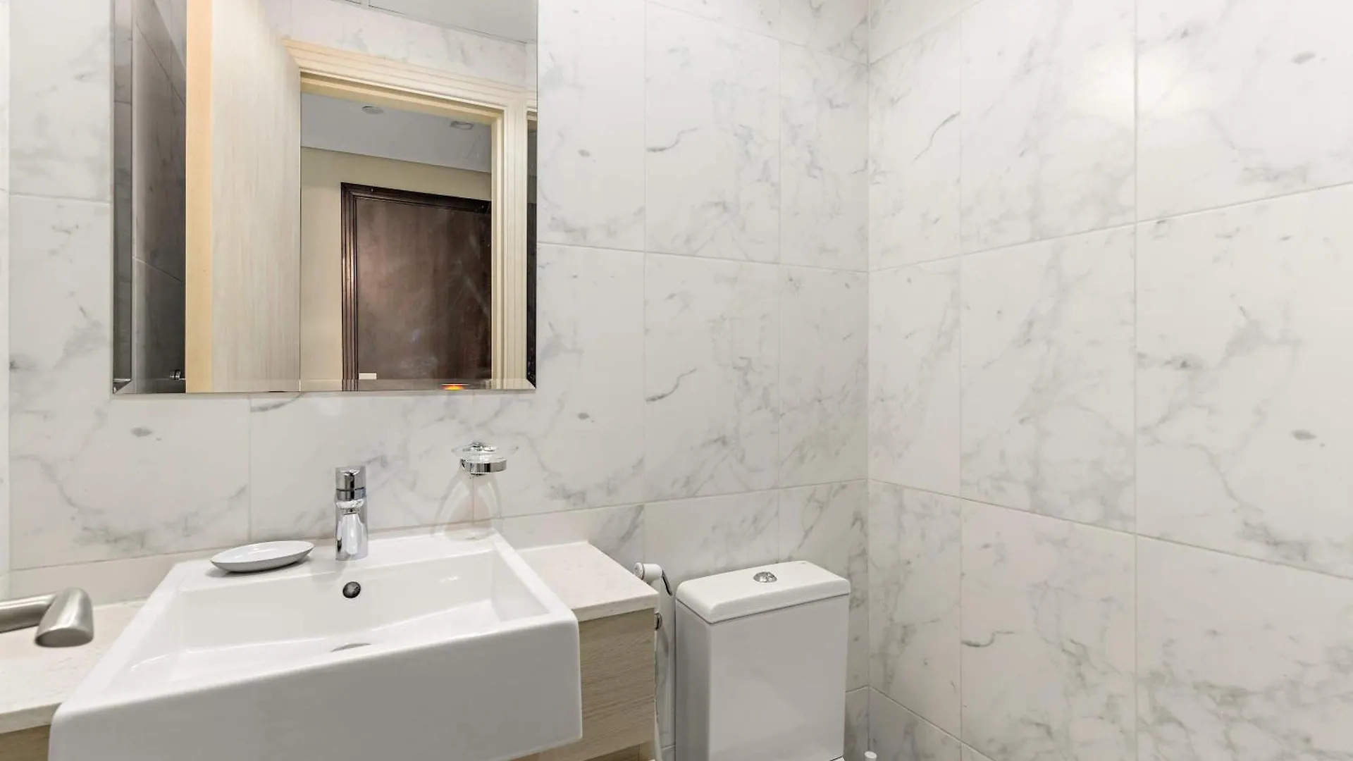 Silkhaus Signature 1Br In Afnan At Production City Dubai